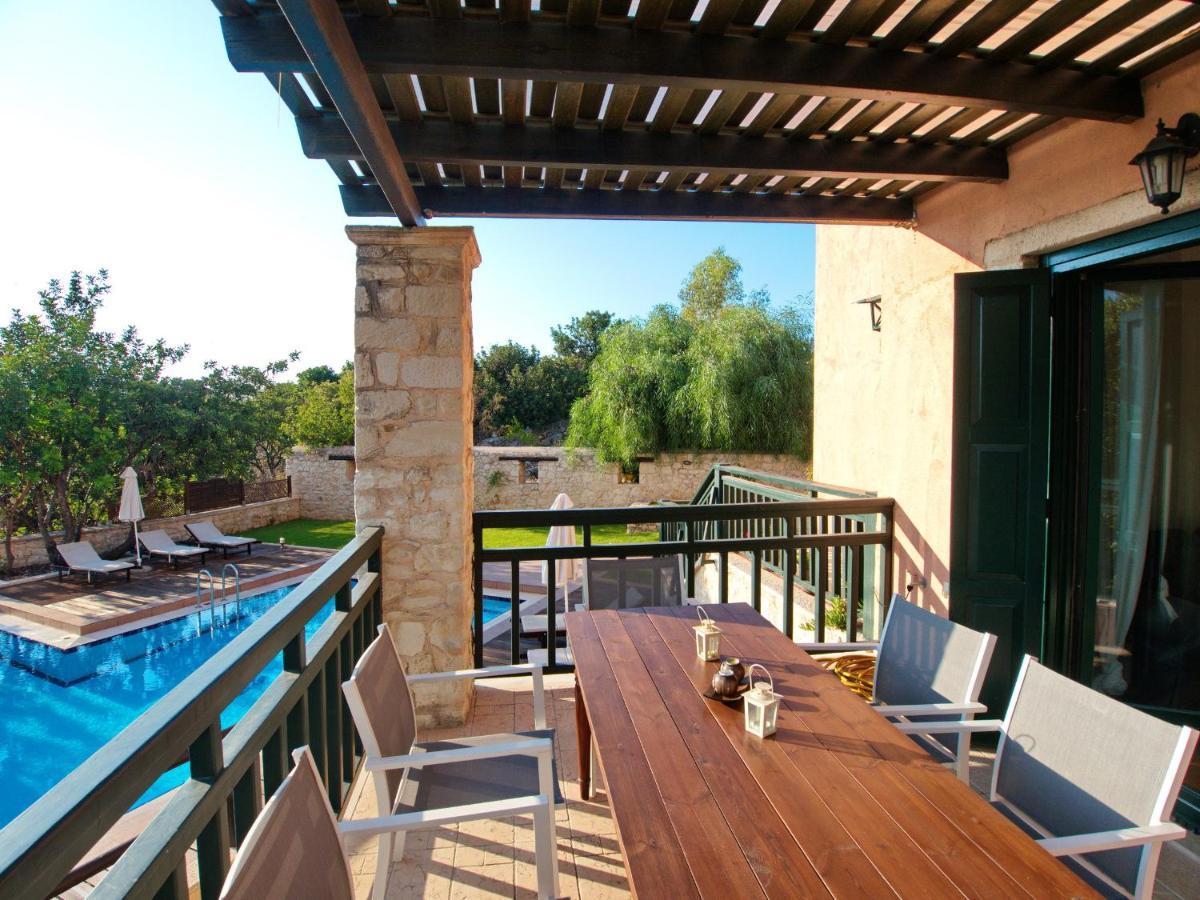 Villa Amvrosia Nr Kalives Crete Arménoi Екстериор снимка